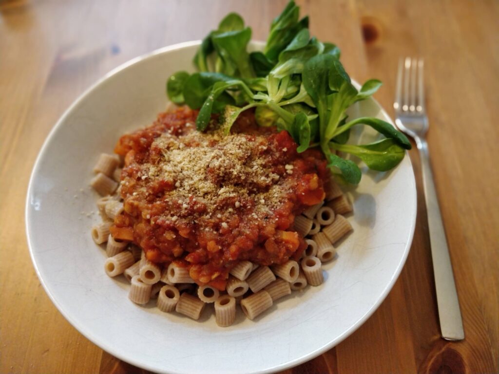 Rezeptbild - Powernudeln mit Linsenbolognese - Dr. Graf, in 3 Wochen