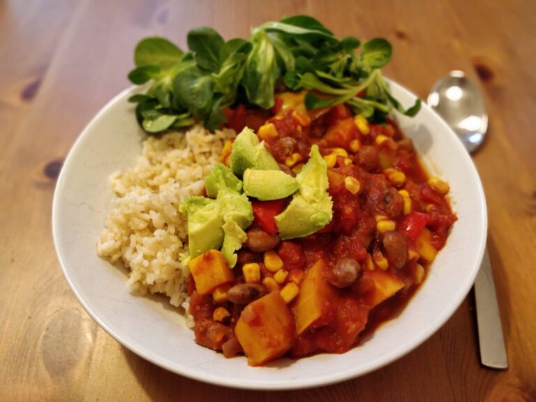 Rezeptbild - Chili con Kürbis mit Naturreis - Dr. Graf, in 3 Wochen