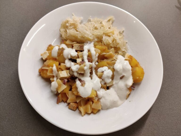 Rezeptbild - Grenadiermarsch mit Sauerkraut und Cashewsauce - Dr. Graf, in 3 Wochen